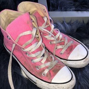 High top pink converse